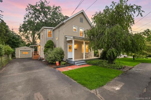 73 Union St, Beacon, NY, 12508-4202 | Card Image