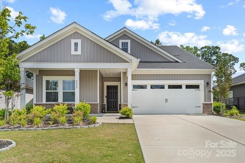 9009 Myrna Dr, Gastonia, NC, 28056-9530 | Card Image