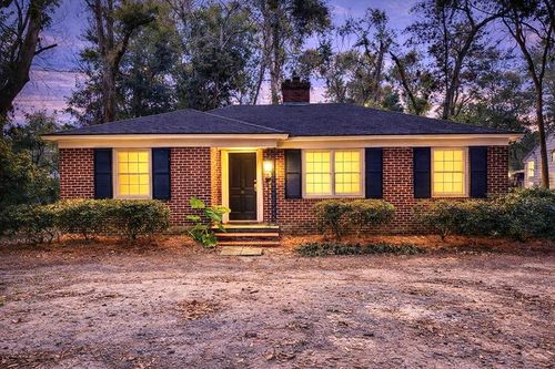 1811 Slater St, Valdosta, GA, 31602-2920 | Card Image
