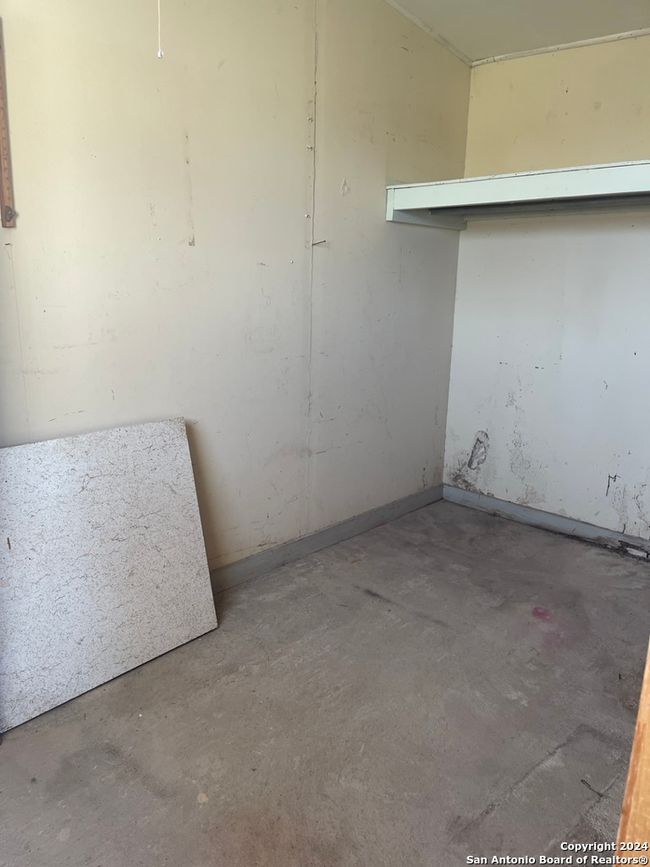 1902 College St, House other with 3 bedrooms, 2 bathrooms and null parking in Junction TX | Image 16