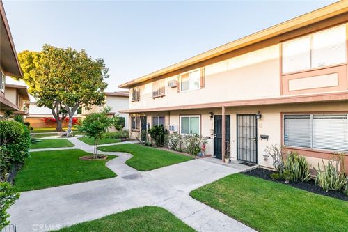 apt-c-8804 Valley View St, Buena Park, CA, 90620-3586 | Card Image
