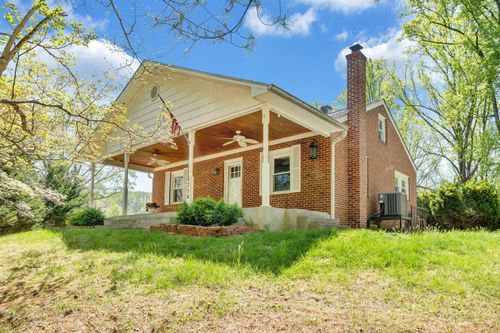 6256 Shady Acres Dr, Roanoke, VA, 24014-7100 | Card Image