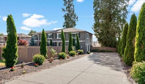 20213 126th Ave Ne, Bothell, WA, 98011-7667 | Card Image
