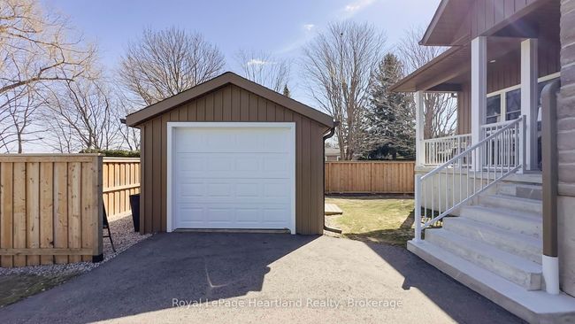 85049 Michelle St, House other with 2 bedrooms, 2 bathrooms and 4 parking in Goderich ON | Image 36