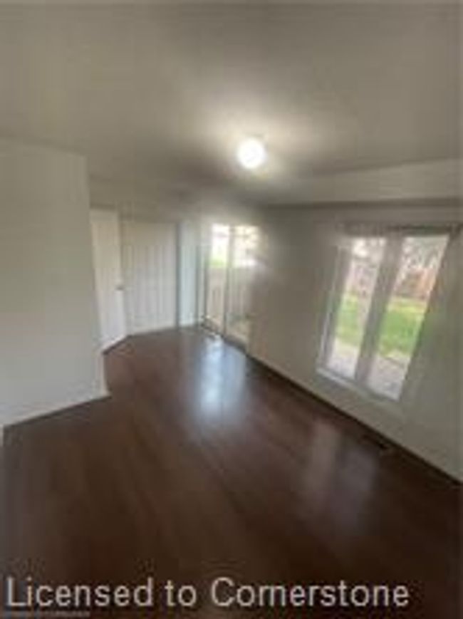 178 - 302 College Ave W, Townhouse with 5 bedrooms, 3 bathrooms and 2 parking in Guelph ON | Image 4