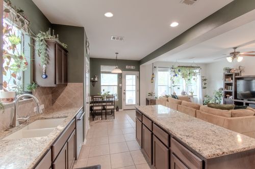 616 Bayou Bend Dr, Buda, TX, 78610-2784 | Card Image