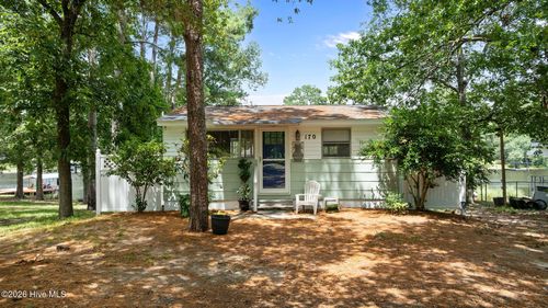 170 Sleepy Creek Dr, Dudley, NC, 28333-6472 | Card Image
