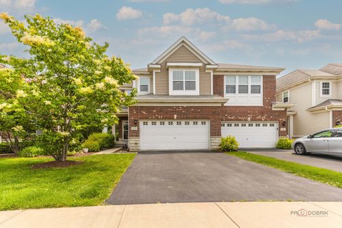 1022 Ravendale Ct, Naperville, IL, 60540-1949 | Card Image