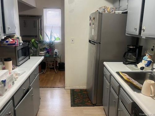 apt-17-5 Crescent Dr, Thiells, NY, 10984-1636 | Card Image