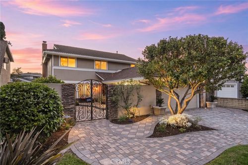 13613 Edgefield St, Cerritos, CA, 90703-6335 | Card Image