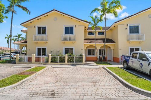 7362-7362 Nw 179th Ter, Hialeah, FL, 33015-8437 | Card Image