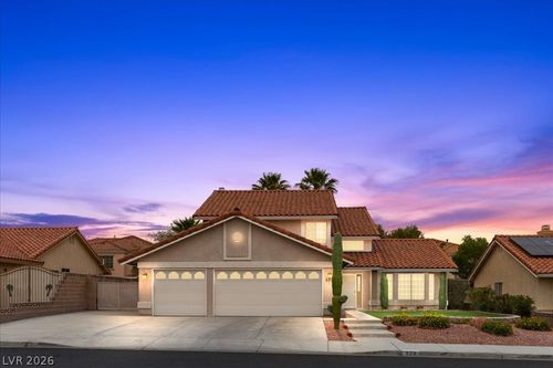 529 Ampere Lane, Las Vegas, NV, 89145 | Card Image