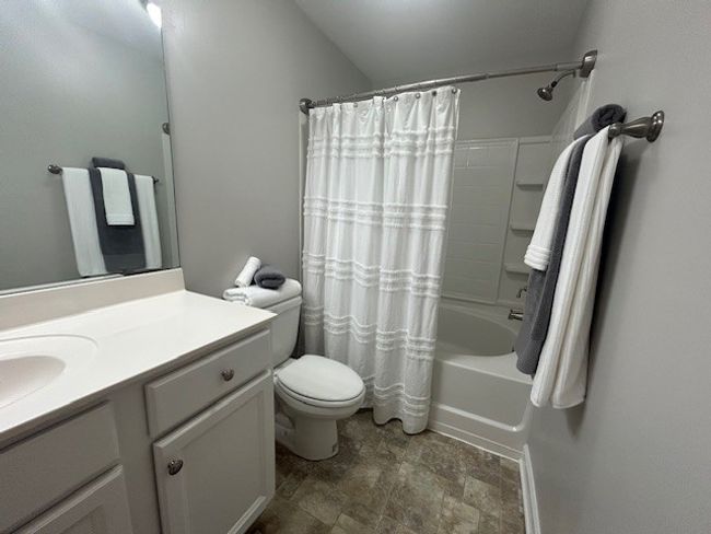 APT-172 - 1040 Charlie Daniels Pkwy, Condo with 2 bedrooms, 2 bathrooms and null parking in Mount Juliet TN | Image 22