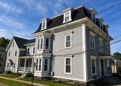 3-313 Bridge St, Manchester, NH, 03104-5192 | Card Image