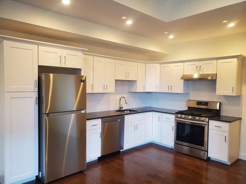 2-118 Dorchester St, Boston, MA, 02127-2202 | Card Image
