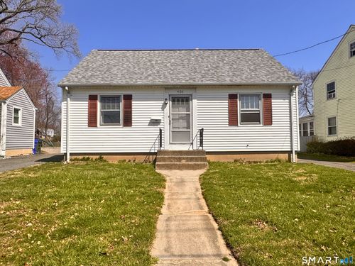 406 Oakwood Ave, West Hartford, CT, 06110-1155 | Card Image