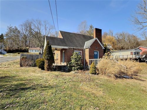 41 Bethlehem St, Fredericktown, PA, 15333-2152 | Card Image
