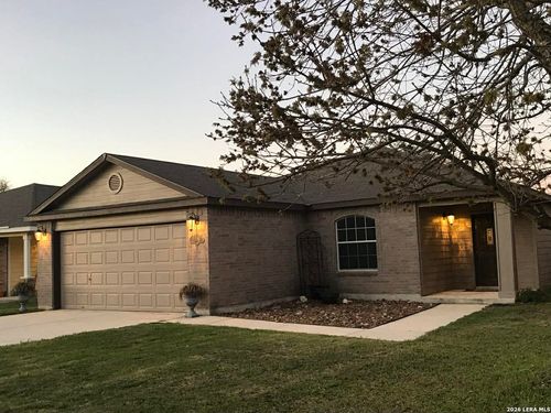 241 Jordan Pl, Boerne, TX, 78006-8618 | Card Image