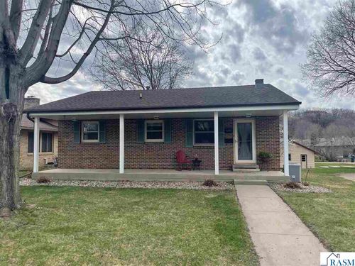 311 N Garden Street, New Ulm, MN, 56073 | Card Image