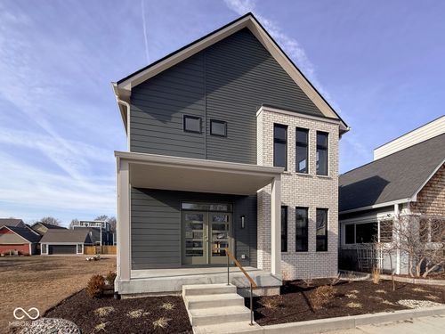 2602 N Delaware St, Indianapolis, IN, 46205-4224 | Card Image