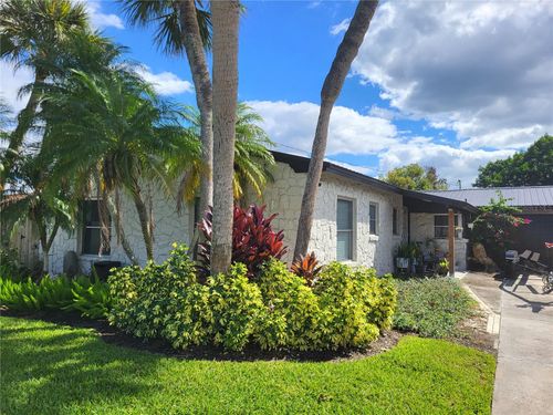 2600 Reef Ct, ORLANDO, FL, 32805-5805 | Card Image