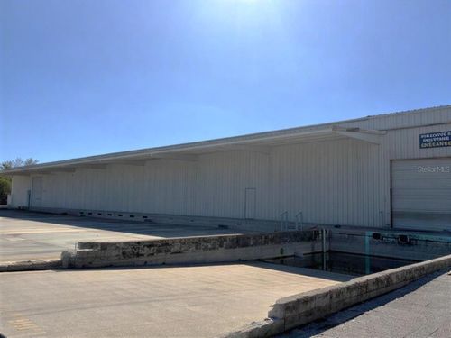 building-4-4500 Carmichael Ave, Sarasota, FL, 34234-2133 | Card Image