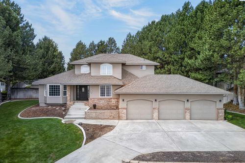 3809 W 43rd Ave, Kennewick, WA, 99337-2638 | Card Image