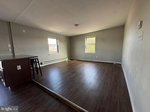 4929 N 6th St, PHILADELPHIA, PA, 19120-3705 | Card Image