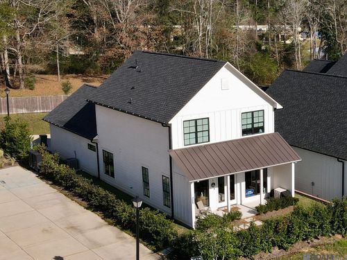 3084 Parkside Ct, New Orleans, LA, 70127 | Card Image