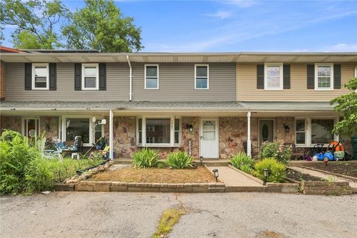 1907 Aster Rd, Macungie, PA, 18062-9330 | Card Image