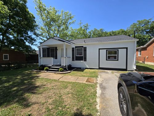 3289 Hinkle Dr, Nashville, TN, 37218-3142 | Card Image