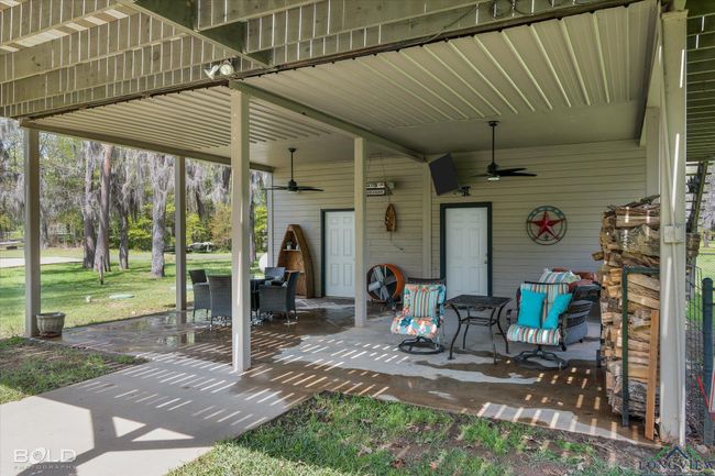 4120 Cypress Village Rd, House other with 3 bedrooms, 3 bathrooms and null parking in Karnack TX | Image 34