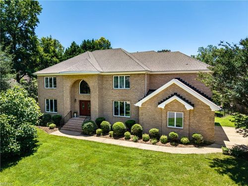 1532 Mirassou Ln, Virginia Beach, VA, 23454-1372 | Card Image
