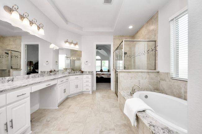 6510 Kangaroo Point Ln, House other with 5 bedrooms, 5 bathrooms and 2 parking in Sugar Land TX | Image 33