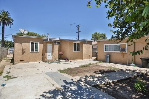 1206 W Mcfadden Ave, Santa Ana, CA, 92707-1212 | Card Image