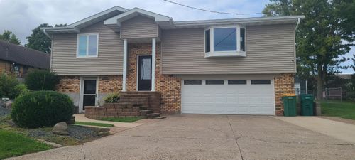 712 S Water Street, Monona, IA, 52159 | Card Image