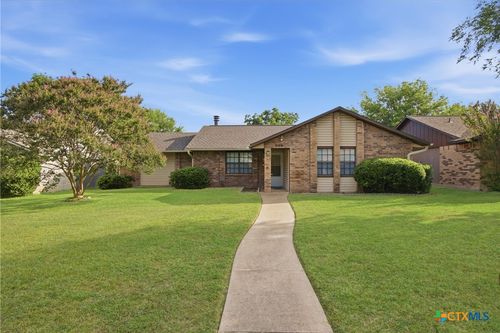 2106 Stagecoach Trl, Temple, TX, 76502-3224 | Card Image