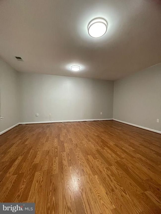 20121 Hardwood Ter, Townhouse with 3 bedrooms, 4 bathrooms and null parking in ASHBURN VA | Image 19