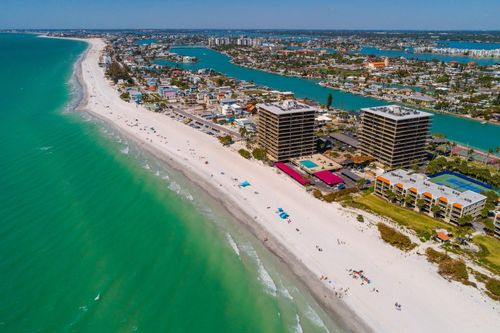 1105-7650 Bayshore Drive, TREASURE ISLAND, FL, 33706 | Card Image