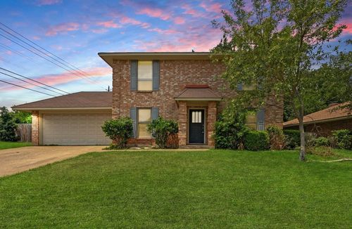 7304 Beckett Rd, Austin, TX, 78749-2122 | Card Image