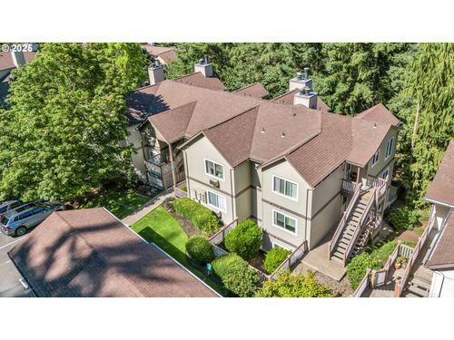 71-20110 Larkspur Ln, West Linn, OR, 97068-2382 | Card Image