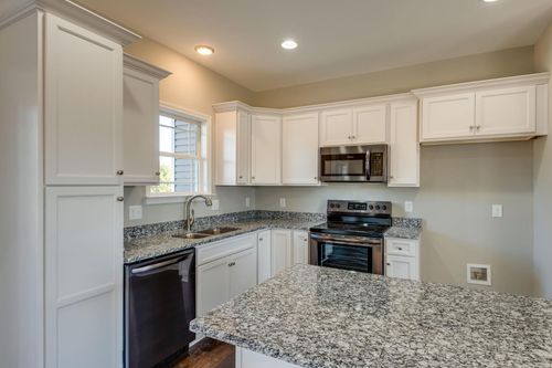 1507 Liberty Rd, Charlotte, TN, 37036-6415 | Card Image