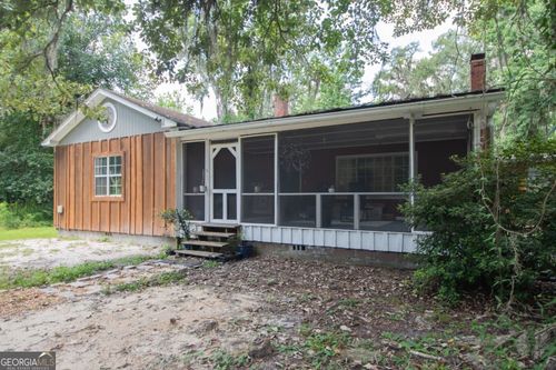 13017 Us Highway 17, woodbine, GA, 31569-2645 | Card Image