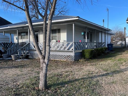 104 Taylor St, Essex, MO, 63846-6128 | Card Image