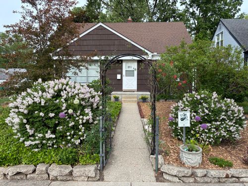 1136 Lester Avenue, Ypsilanti, MI, 48198 | Card Image