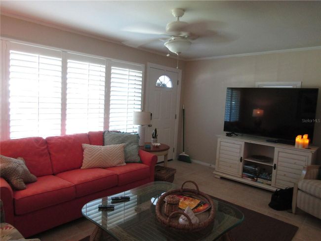 1601 Lemon Bay Drive, House other with 2 bedrooms, 1 bathrooms and null parking in Venice FL | Image 2