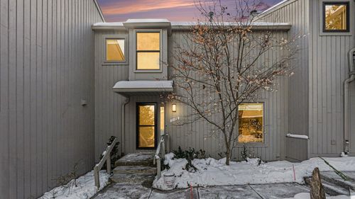 2176 Overlook Ct, Ann Arbor, MI, 48103-2336 | Card Image