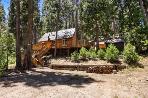 10515 Spruce Dr, Wofford Heights, CA, 93285 | Card Image