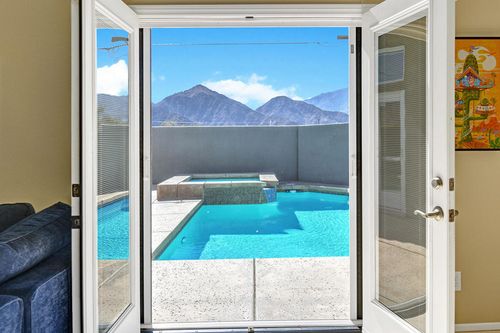 78595 Saguaro Rd, La Quinta, CA, 92253-2411 | Card Image