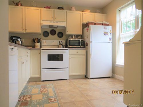 215 Rabbit Run Rd, Clintondale, NY, 12515-5038 | Card Image